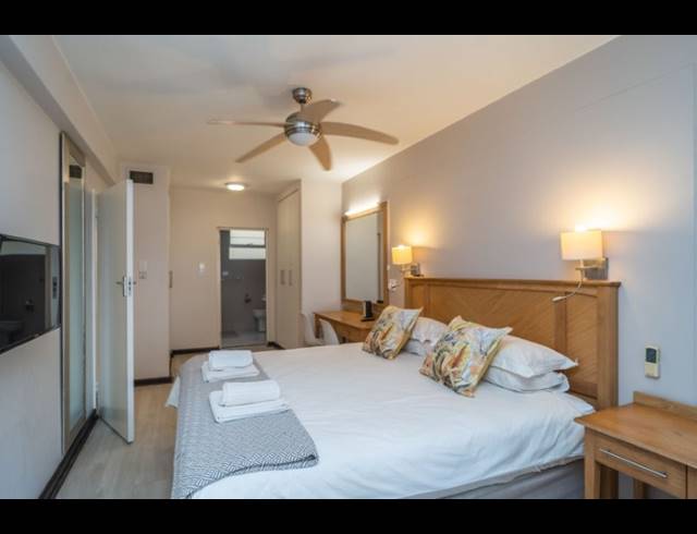 2.5 BEDROOM DUPLEX FOR SALE IN UMHLANGA CENTRAL